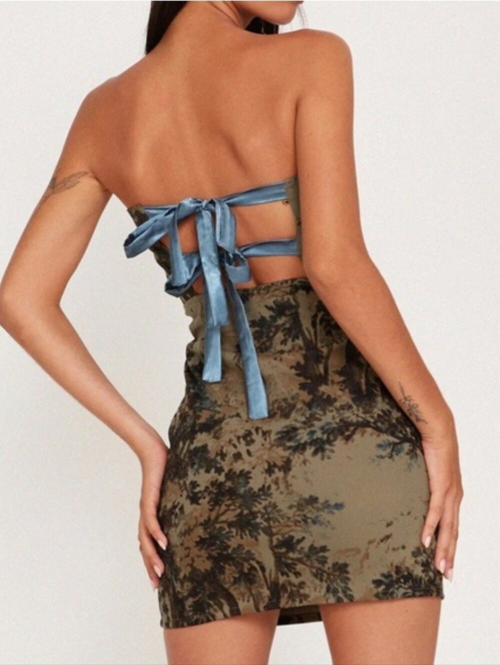 Motel Rocks Paiva Tapestry Dress Strapless Open Back Renaissance Scenery Small S